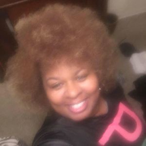 Meet your Posher, Carla